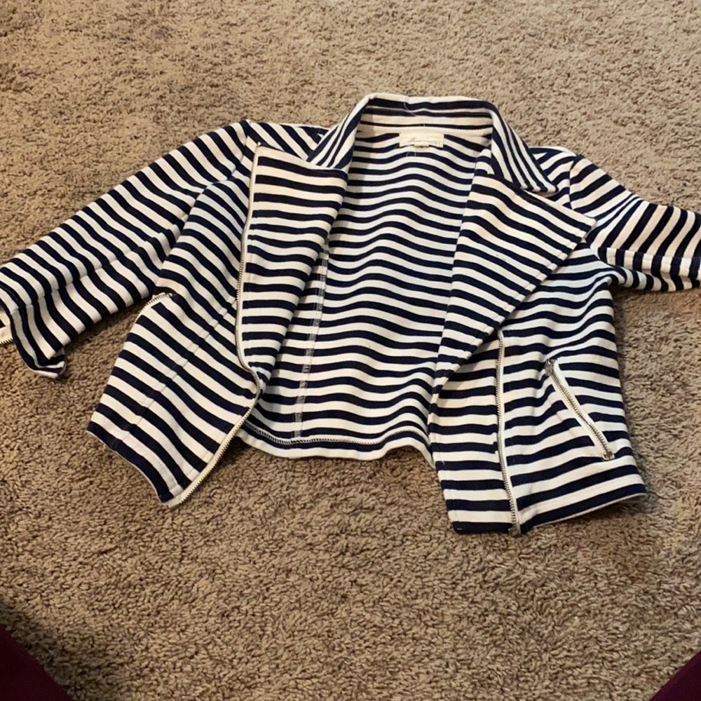 Navy and white stripe crop blazer